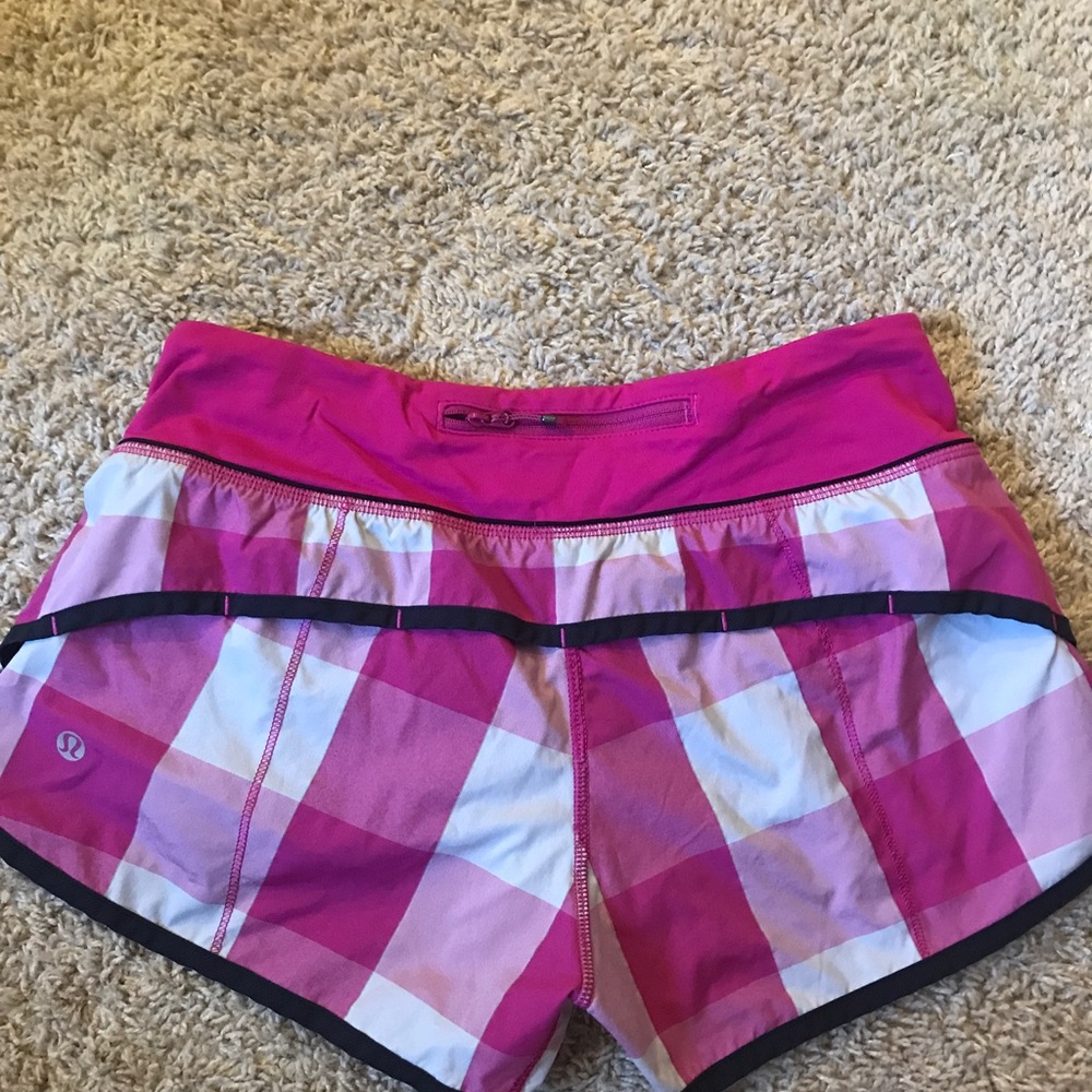 Lululemon Speed Up short